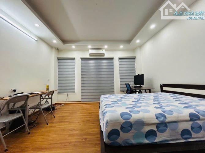 NHÀ ĐẸP PHỐ YÊN LẠC - Ô TÔ VÀO TẬN CỬA - 59m2/5 TẦNG - HƠN 15 TỶ CÒN TL TRỰC TIẾP VỚI CHỦ. - 2