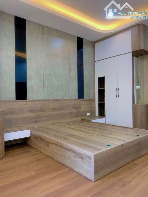 Bán Nhà 6 tầng (thang máy) Khương Đình, Thanh Xuân. Mặt tiền 4m, nở hậu. Chỉ nhỉnh 8 tỷ - 2