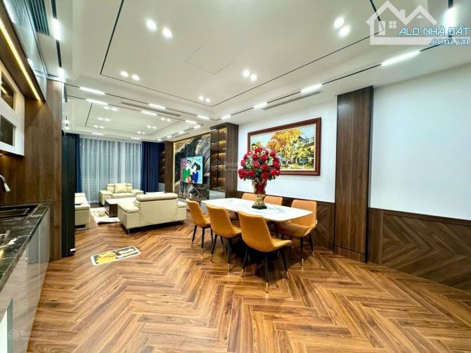 BÁN NHÀ XUÂN THỦY, LÔ GÓC Ô TÔ VÀO NHÀ, 155M2 × 4 TẦNG, MT 10M, 40 TỶ - 2