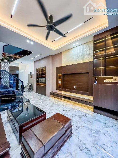 BÁN NHÀ MỚI XÂY MT ĐINH ĐỨC THIỆN, GẦN CỔNG CHÀO HUYỆN CẦN ĐƯỚC, 105M2, GIÁ 2 TỶ 6 - 2