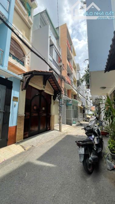 Bán nhà khu nội bộ 473/x Tô Hiến Thành, P.14, Q.10 ( 4.1x 20m) 4 lầu Giá: 15.5 Tỷ. - 2