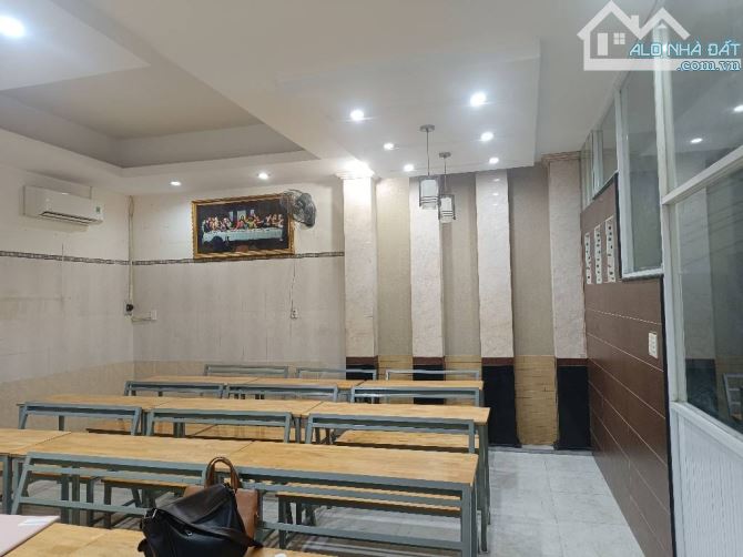 Bán nhà đẹp ở ngay NTKD Phạm Thế Hiển, nhà có gara ô tô, 108m2, ngang 6m,SHR, HCĐ. - 2