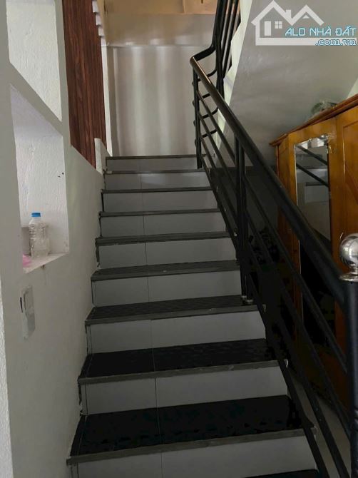 CHO THUÊ NHÀ KIỆT LÊ NGÔ CÁT, THỦY XUÂN, TP HU - 2