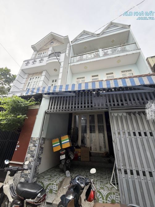 🏡 QUẬN 8 GIÁP Q6 - HẺM 4M 4 CHỖ TỚI NHÀ, SÁT MẶT TIỀN - DT 90M2,NGANG KHỦNG 6M,SỔ VUÔNG . - 2