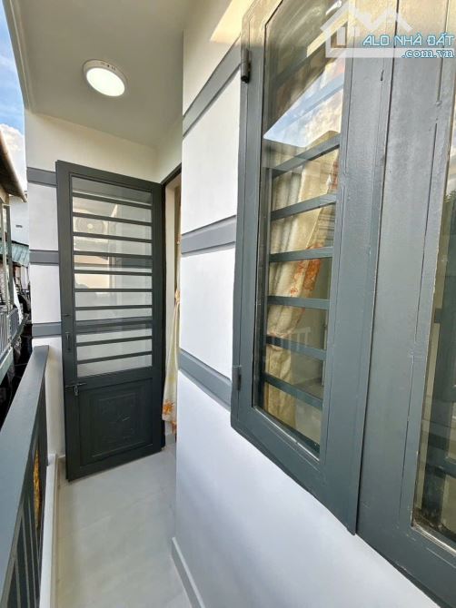Bán nhà hẻm 2266 Huỳnh Tấn Phát, Nhà Bè, dt 3x8m, 1 lầu. Giá 1,49 tỷ - 2
