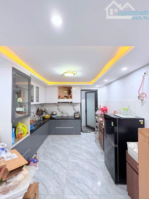 Nhà 2.5 tầng mặt tiền Nguyễn Phước Nguyên - Thanh Khê khu vực kinh doanh sầm uất - 2