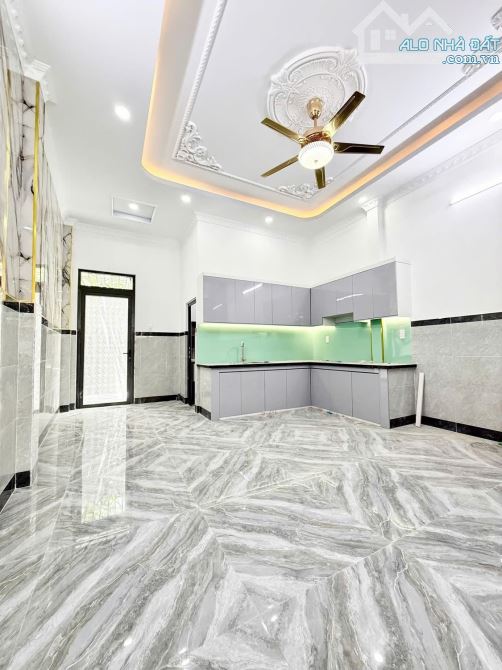 NHÀ 2 TẦNG ĐÚC 79M2, NỞ HẬU TÀI LỘC. Ô TÔ ĐỖ CỬA SÁT MẶT TIỀN DƯƠNG CÔNG KHI ,GẦN CHỢ NGÃ - 2