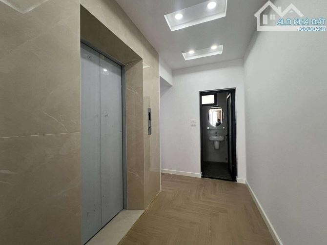 LAI XÁ - HOÀI ĐỨC : NHÀ PHÂN LÔ 6T -41M THANG MÁY - 7 CHỖ VÀO - 2