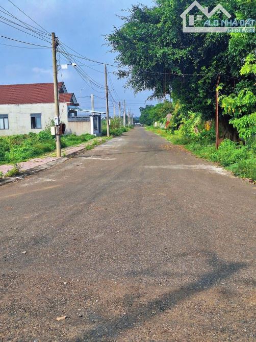 BÁN GẤP LÔ ĐẤT KHU DÂN CƯ CẠNH CAO TỐC BH VT– SỔ SẴN, CÔNG CHỨNG NGAY – GIÁ CHỈ 1 TỶ 155 - 2