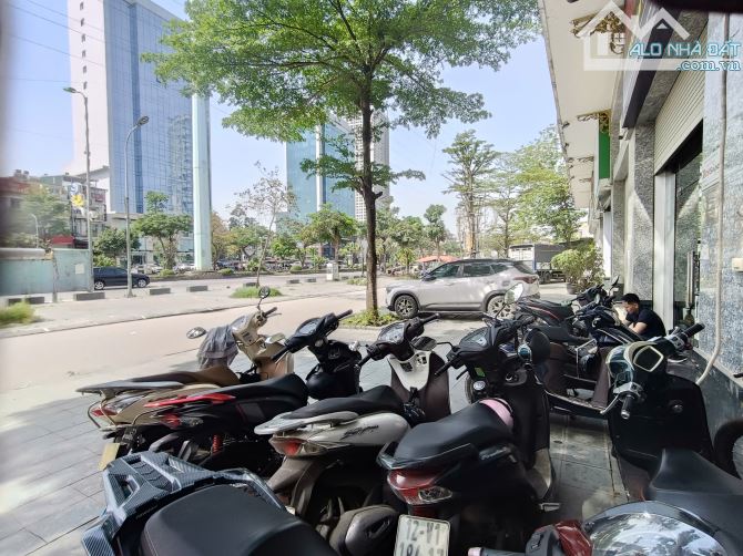 Cho thuê Liền kề 24h mặt đường Tố Hữu. DT 70m2, 5 tầng 1 hầm thông sàn, điều hòa. KD đẹp - 2
