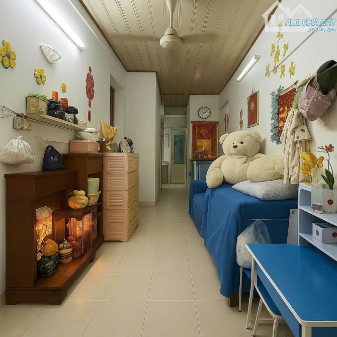 Bán nhà hẻm Nguyễn Thượng Hiền - Quận 3 - 2.5 x 9.8 m - 3 Tầng - Giá 4.5 tỷ - 2