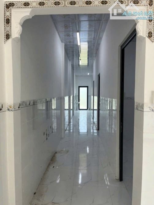 Căn nhà đáng mua nhất 2025, nhà cấp 4 90m2 ngay chợ chỉ 690 triệu - 2
