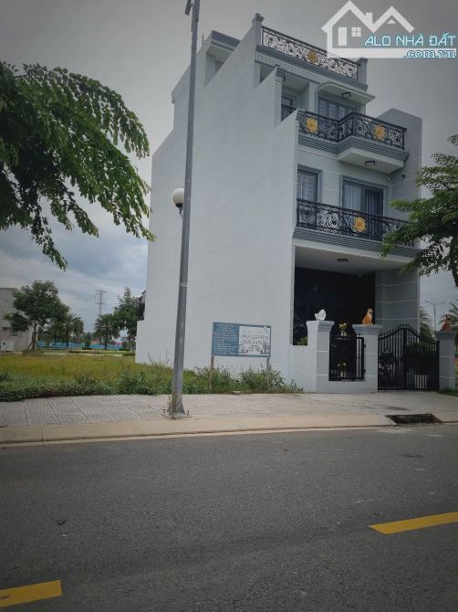 Không thể giữ được nữa đành bán gấp đất mặt tiền Trịnh Như Khuê 90m2 - 1.89TỶ.Liên hệngay - 2