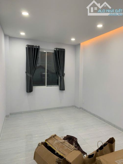 Bán nhà 5 tầng HXH 524 Nguyễn Đình Chiểu Quận 3 chỉ 7 tỷ - 2
