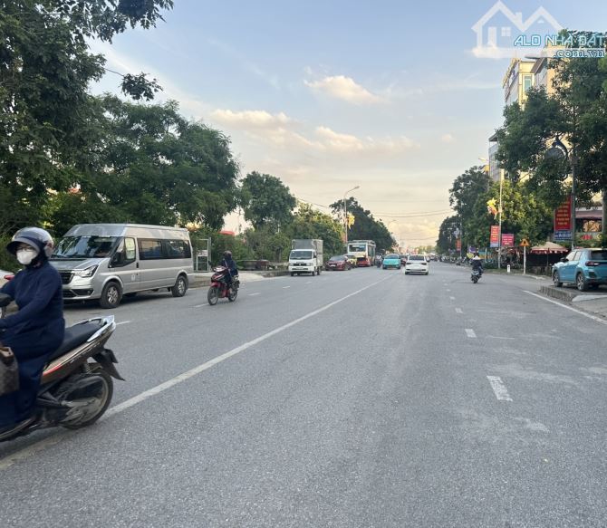 Bán đất f0 , Kim Chung , Đông Anh 210m2 , MT13.5m thông ô tô 15.8 tỷ - 2