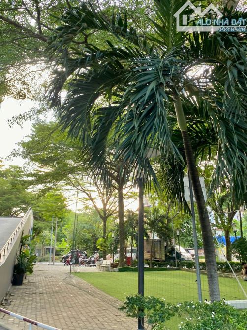 BÁN CĂN HỘ CHUNG CƯ NGỌC LAN – Q7 – 52,2m² – SỔ HỒNG RIÊNG - GIÁ 2.45 TỶ - 2
