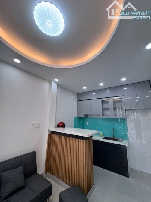 SÁT MT TÂN SƠN NHÌ - TÂN KỲ TÂN QUÝ - HẺM THÔNG SẠCH THOÁNG - 2 TẦNG - SHR HC ĐỦ - 2.X TỶ - 2
