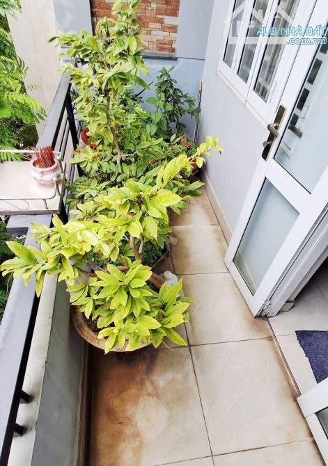 🔥 BÁN NHÀ MẶT TIỀN NGUYỄN HỒNG ĐÀO – KHU BÀU CÁT, TÂN BÌNH - 3 TẦNG MỚI - CHỈ 17,5 TỶ🔥 - 2