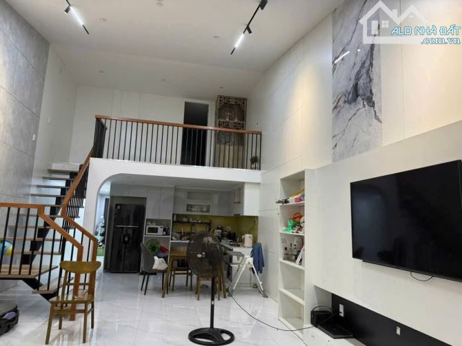 Chính chủ chào bán căn nhà gác đúc đường VŨ LẬP, Hòa Minh, Liên Chiểu, Đà Nẵng  đẹp hết - 2