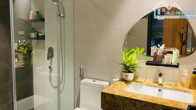 Cần bán căn 3 ngủ CC Stellar Garden-35 Lê Văn Thiêm, DT 93m2, full đồ đẹp, giá 7,8 tỷ - 2