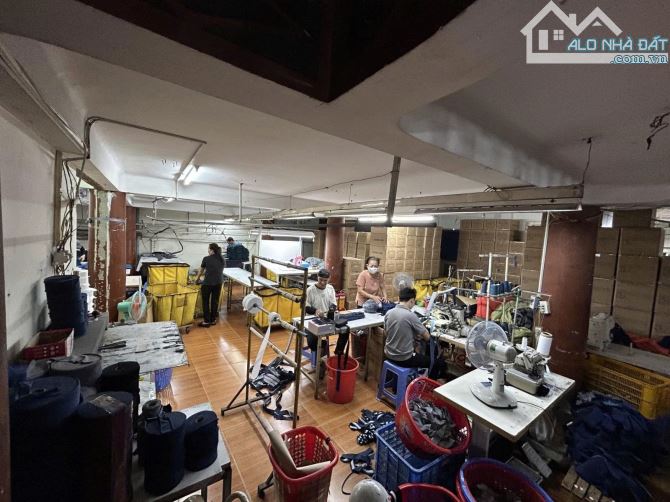 BÁN NHÀ XƯỞNG HÓC MÔN - 1000M2 (33M X 33M) - 2