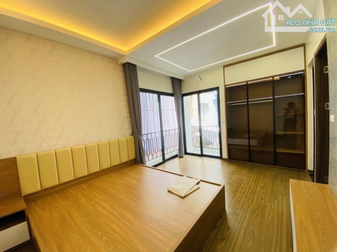 💥 TỪ LIÊM - PHÂN LÔ CÁN BỘ - Ô TÔ 7 CHỖ ĐỖ CỬA - LÔ GÓC 2 MẶT NGÕ - NHÀ MỚI Ở LUÔN - FULL - 2