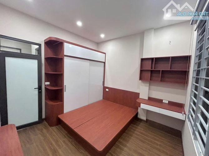 VIP KHƯƠNG TRUNG THANH XUÂN - 10M RA MẶT PHỐ - KD SẦM UẤT - KHU VỰC HIẾM NHÀ BÁN - 2