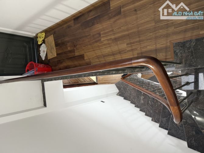💥xe 45 chỗ đỗ cửa - 45m2 X 4 tầng dân xây Thạch Bàn - 5.39 tỉ💥 - 2