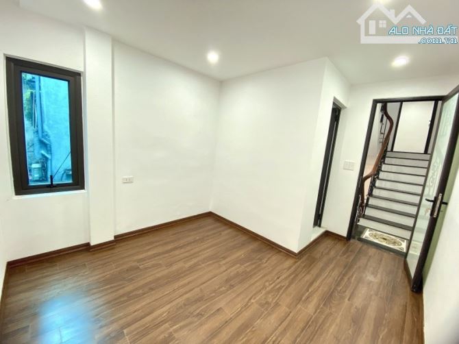 Nhà La Thành 42m² – 4 tầng – MT 3.2m – Giá 8.8 tỷ – Ba Đình - 2