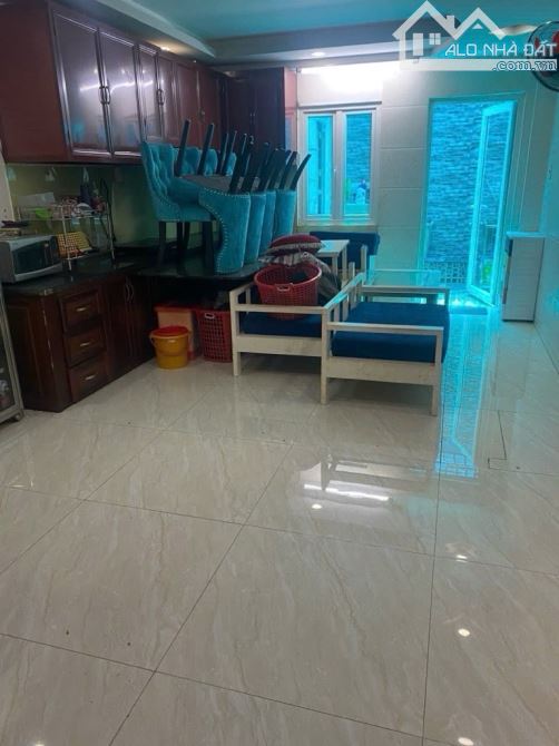 Mặt tiền phường 6 GV, 5 tầng 4 x 18, kinh doanh CHDV, nhỉnh 13 tỷ - 2