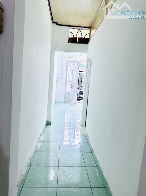 BÁN NHÀ 45,4m2- ngay CHỢ HIỆP THÀNH- hẻm rộng- về Gò vấp vài phút - 2