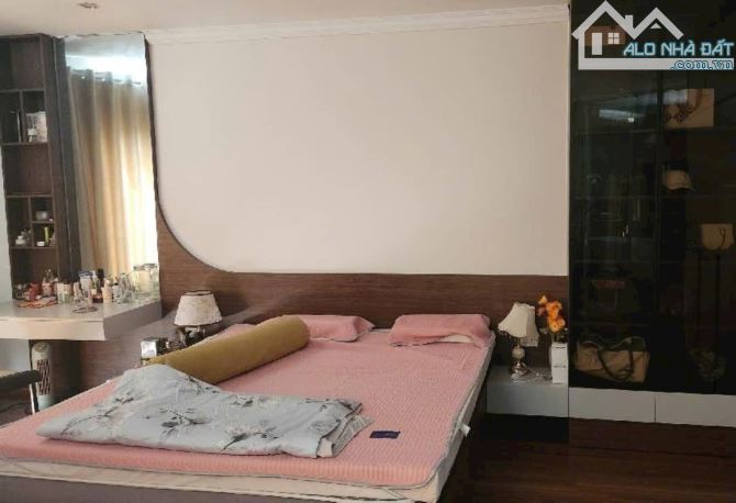 Bán nhà 5 tầng thang máy Thạch Bàn - Long biên - 2