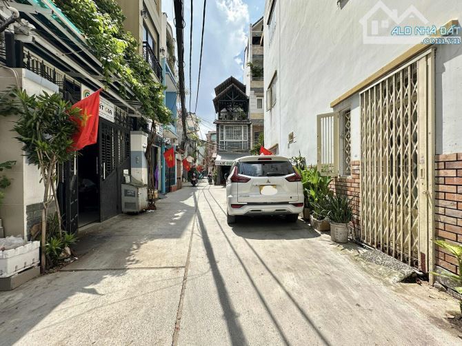 NGUYỄN VĂN ĐẬU GIÁP PHAN ĐĂNG LƯU • HXH • VIEW CÔNG VIÊN • 2 TẦNG MỚI ĐẸP • 69M² • 9 TỶ TL - 2