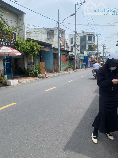 BÁN ĐẤT MẶT TIỀN NGUYỄN THỊ TUÔI - NỞ HẬU ĐẸP - GIÁ TỐT CHO NHÀ ĐẦU TƯ - 2
