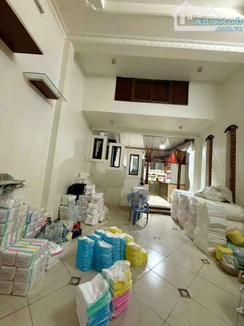Nhà 3 tầng, hẻm ô tô 6m, gần ngân hàng ACB Tân Hương, 5.6 tỷ - 2