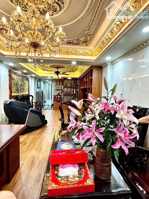 Nhà Mới Đẹp Hồ Đắc Di - Tân Phú, 4x25m, lửng + 4 tầng, giá 18,5 tỷ TL. - 2
