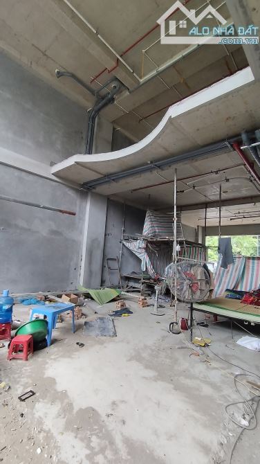 TRÊN 50TỶ - BUILDING 9 TẦNG CÓ HẦM XÂY MỚI CỨNG - MẶT PHỐ QUẬN BA ĐÌNH - TIẾP GIÁP ĐỐNG ĐA - 2