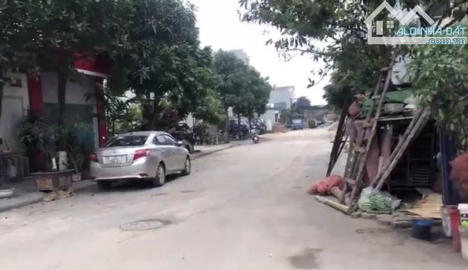 Hiếm Bán 82,5m2 đất Mt 5m Kinh Doanh, Đầu tư khu trung tâm hành chính Mê Linh chỉ 85tr/m - 2