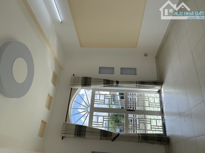 Bán nhà Thạnh Lộc 19. Q12_Ngay chợ Cầu Đồng_ hẻm xe hơi_4x19.1m giá 4ty580 - 2