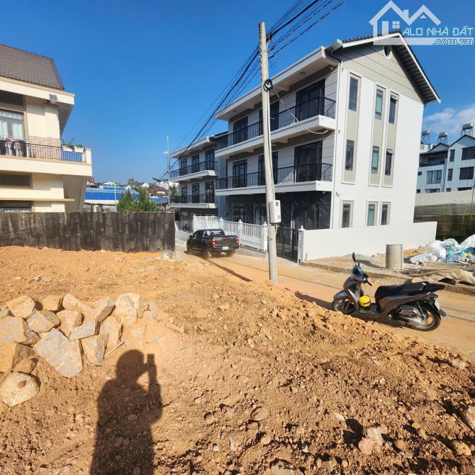 BÁN ĐẤT BIỆT THỰ VẠN HẠNH P. LÂM VIÊN - ĐÀ LẠT - 345M2, GẦN THUNG LŨNG TÌNH YÊU - 11.5 TỶ - 2