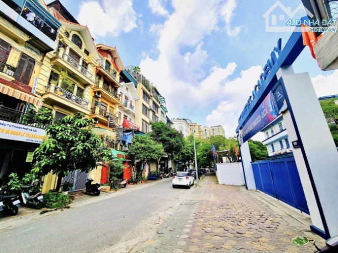 Bán nhà PL Trung Yên, đường ô tô tránh kinh doanh, cách phố 20m, DT 55m2, MT 5.7m - 2