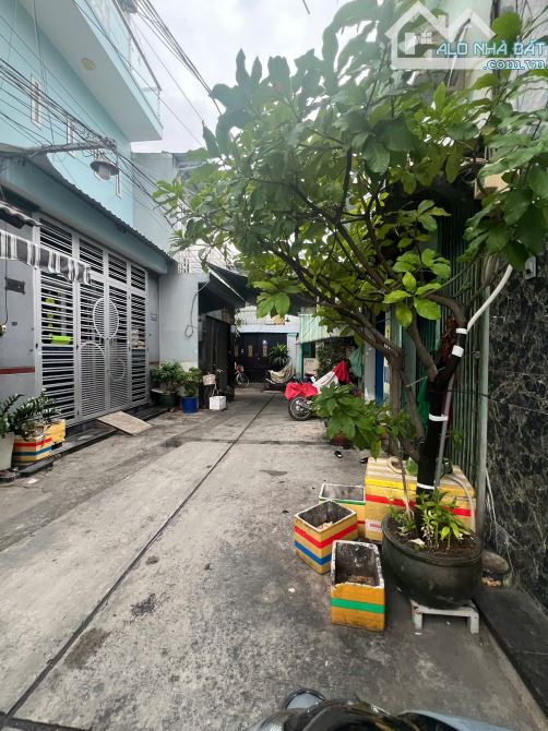 Nhà Hẻm xe hơi Đường Số 6 , Khu Tên Lửa , 4x12, 3.5 Tấm , 5.3 Tỷ, Lh : Kim Hữu - 2