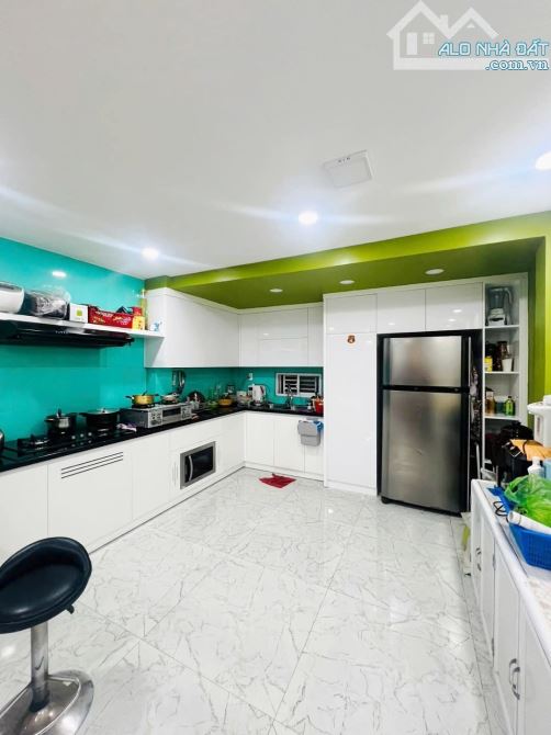 Hẻm 10m nhà 3 tầng đối điện KDL Bến Xưa Hà Huy Giáp, 4x20m , Chỉ 6tỷ45 - 2