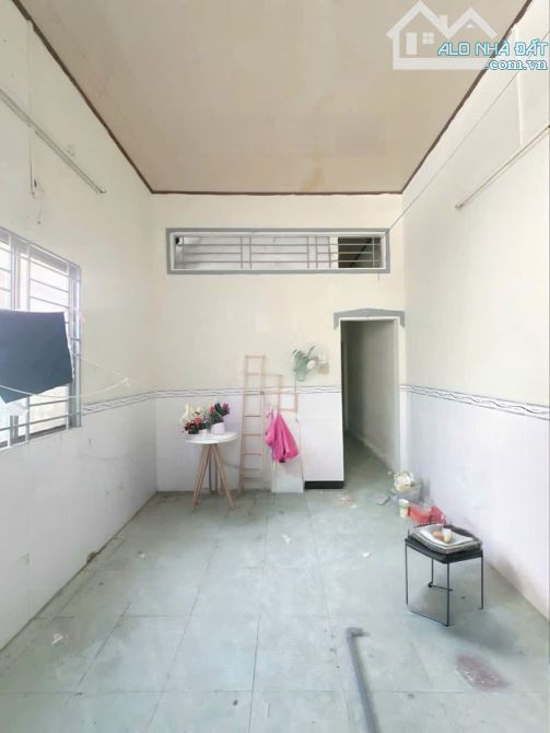 BÁN NHÀ CẤP 4 GIÁ RẺ LIÊN TỔ 12-20 NGUYỄN VĂN CỪ - 2