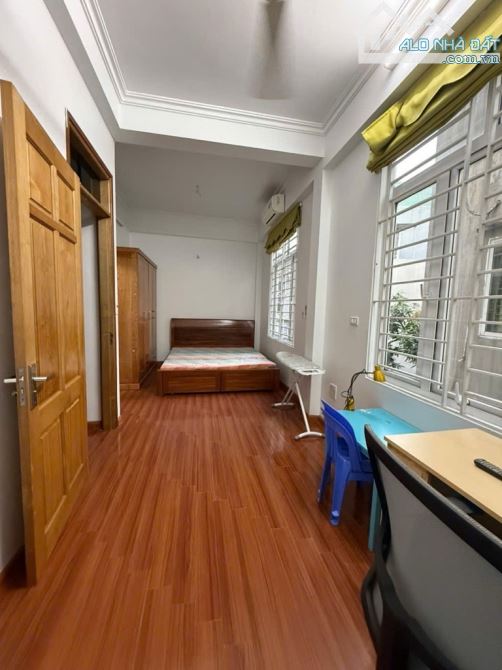 🏡 Bán nhà Đông Ngạc – 66m², mặt tiền hơn 5,3m, ô tô tránh 🚗  ✨ Vị trí đẹp, ngõ ô tô trán - 2