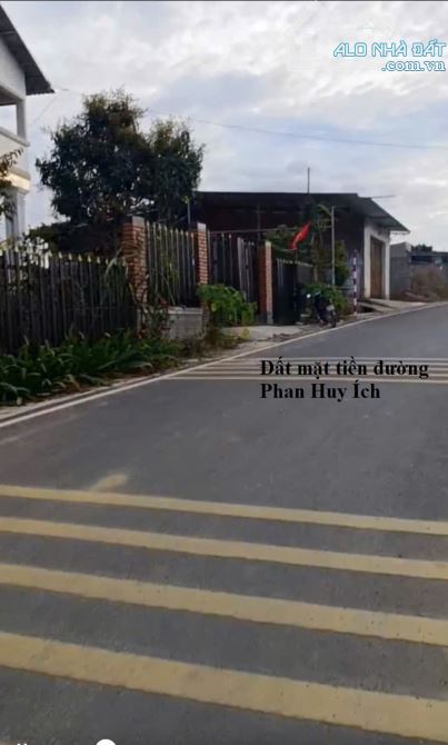 Giảm 300trieu gần 2 sào đất mt Phan Huy Ích, cách QL20 và đường tránh 500m - 2