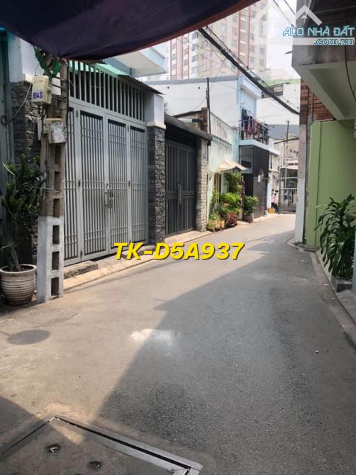 HẺM Ô TÔ CON TRẢI NHỰA - PHÂN KHÚC NHỎ 3 - CỰC HIẾM - 3.8x3.8 - 3 TẦNG - NHỈNH_2_TỶ - 2