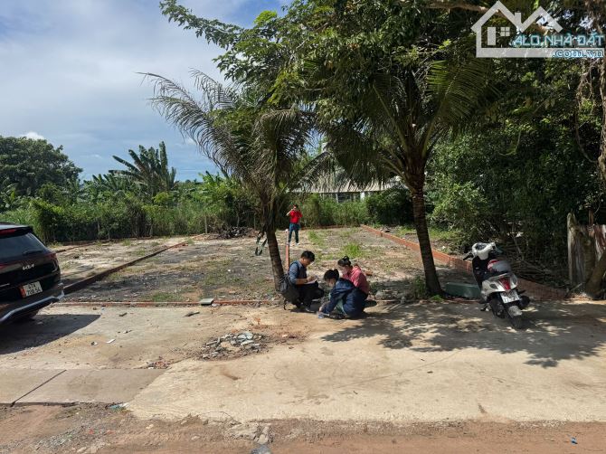 🌸🌸  SIÊU PHẨM TRÌNH LÀNG - ĐẤT NỀN - 90m2 - 8XX TRIỆU( thương lượng )🌸🌸 - 2