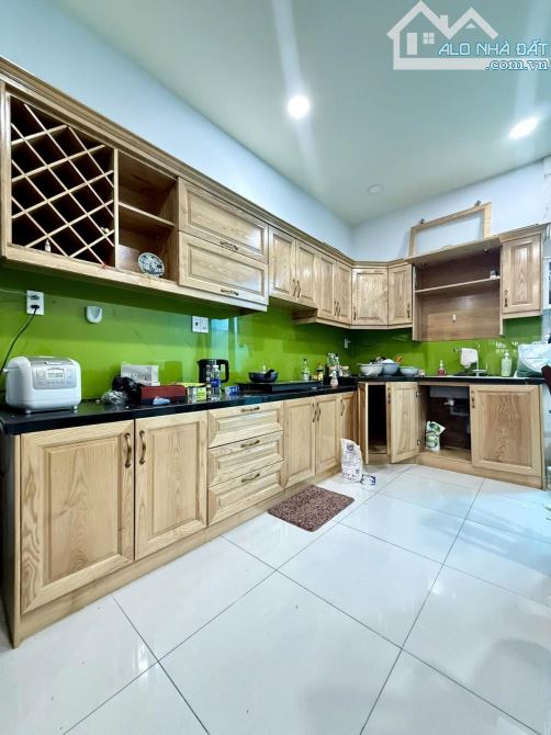 BÁN NHÀ HIỆP THÀNH Q12 - 4 TẦNG 60M2 ( 4M X 15M) - HẺM XE HƠI - 4.83 TỶ. - 2