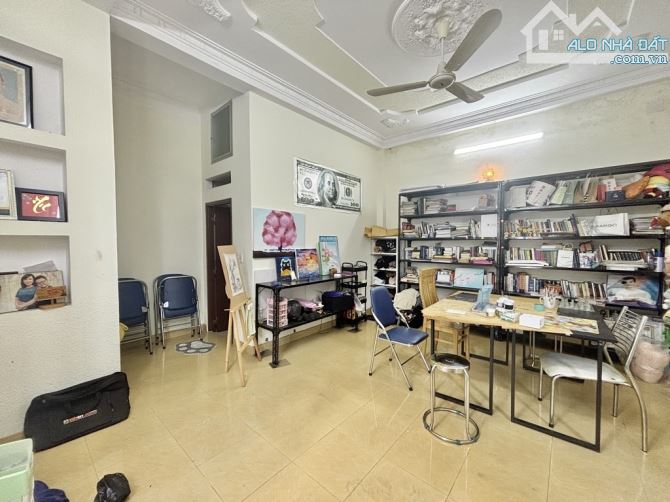 Nhà 140m2 có 2 mặt hẻm ô tô không quy hoạch không lộ giới đường Thống Nhất P16 Gò Vấp - 2